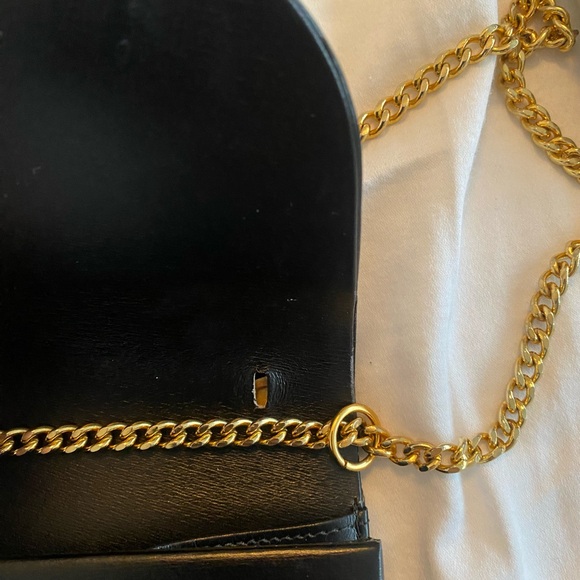 Dior Black Leather Shoulder Bag with Gold Chain - Picture 4 of 6